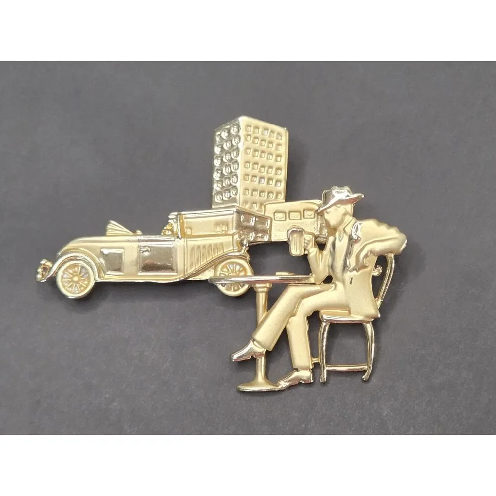 Deco City Scape Gentleman Brooch